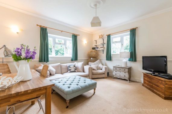 1 Bedroom Flat